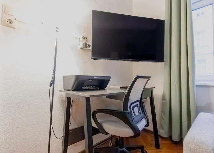 شقة 5-min To Danube , Stylish 1br Apt, For Longstays فيينا
